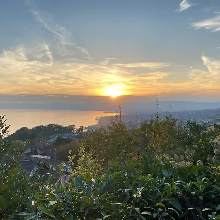 Апартаменты Lakeview Apartment-lavaux *