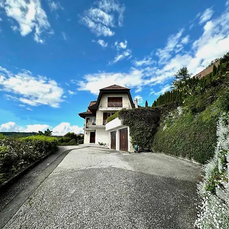 Апартаменты Lakeview Apartment-lavaux Гранво