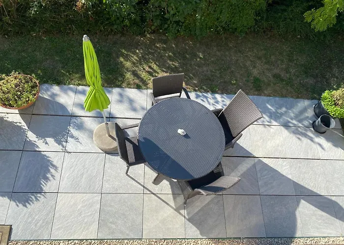 Lakeview Apartment-lavaux Гранво