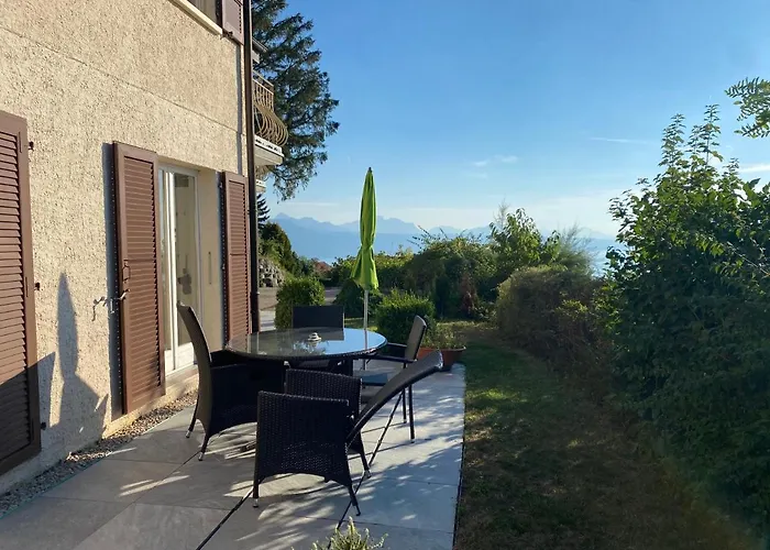 Апартаменты Lakeview Apartment-lavaux Гранво